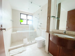 Woodsvale (D25), Condominium #228253701